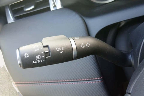 Land Rover Discovery Sport 2.0D TD4 MHEV R-Dynamic S AWD Auto 120 kW (163 CV)