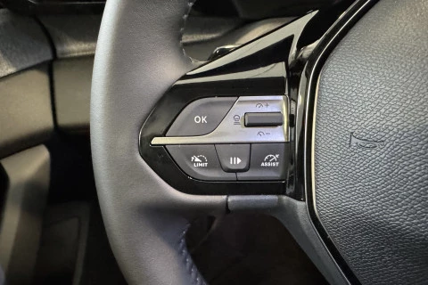 Peugeot 308 5P Allure Hybrid PHEV 195 e-DCT7