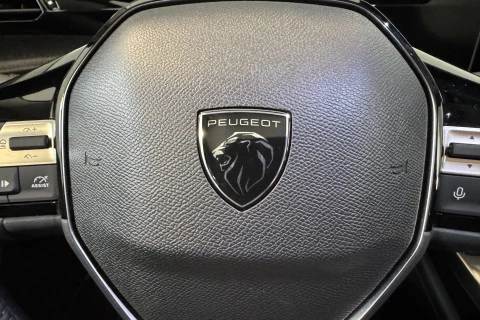 Peugeot 308 5P Allure Hybrid PHEV 195 e-DCT7