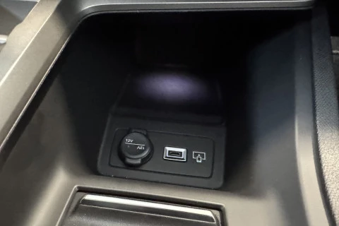 Peugeot 308 5P Allure Hybrid PHEV 195 e-DCT7