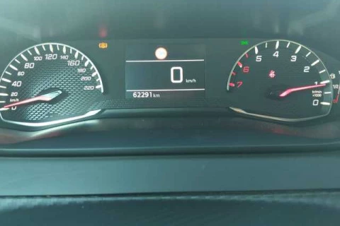 Peugeot 208 PureTech 100 Active 75 kW (100 CV)