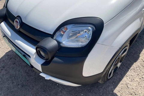 Fiat Panda Cross 1.0 Hybrid 51kw (70CV)