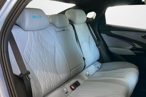 BYD SEAL Comfort RWD