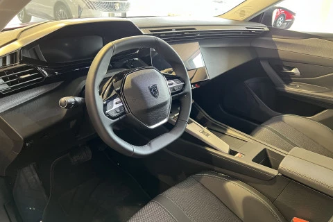 Peugeot 308 5P Allure Hybrid MHEV 145 e-DCS6