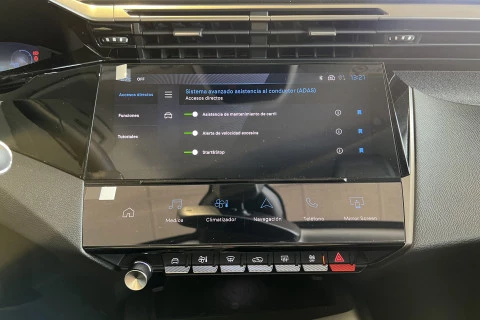 Peugeot 308 5P Allure Hybrid MHEV 145 e-DCS6