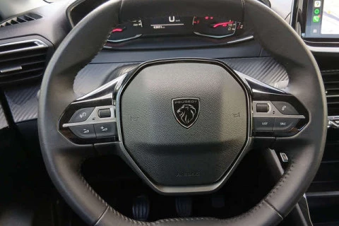 Peugeot 208 PureTech 100 Active 75 kW (100 CV)