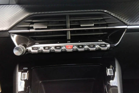 Peugeot 208 PureTech 100 Active 75 kW (100 CV)