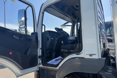 Mercedes-Benz Atego 1218  L