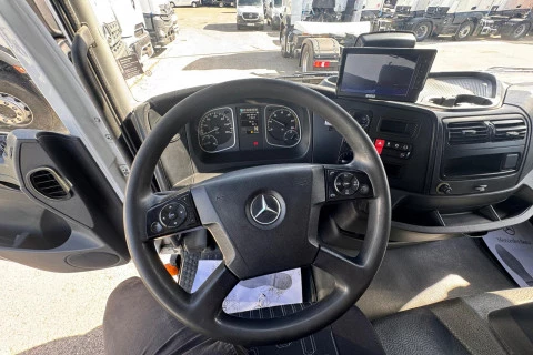 Mercedes-Benz Atego 1218  L