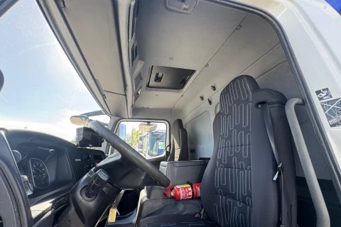 Mercedes-Benz Atego 1218  L