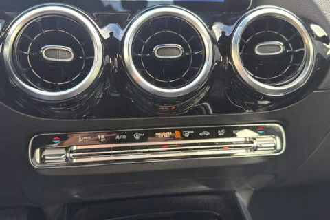 Mercedes-Benz GLA 200 D 110 kW (150 CV)