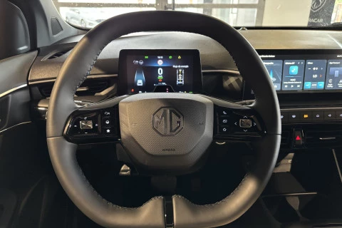 MG3 Hybrid+ Luxury