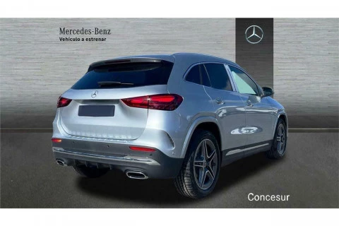 Mercedes-Benz GLA GLA 200 D