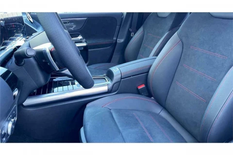 Mercedes-Benz GLA GLA 200 D