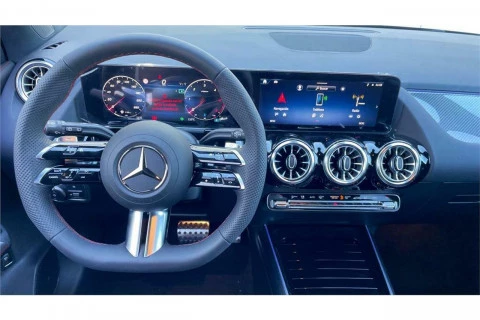 Mercedes-Benz GLA GLA 200 D