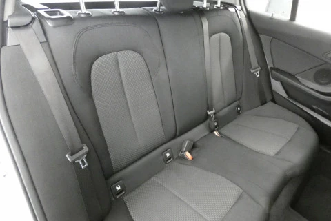 BMW Serie 1  F40 Diesel 116dA