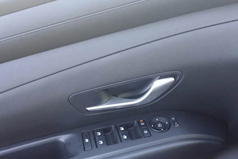 Hyundai Tucson 1.6T HEV Klass AT 158 kW (215 CV)