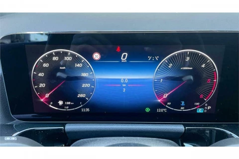 Mercedes-Benz GLA GLA 200 D