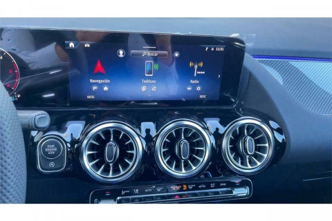 Mercedes-Benz GLA GLA 200 D