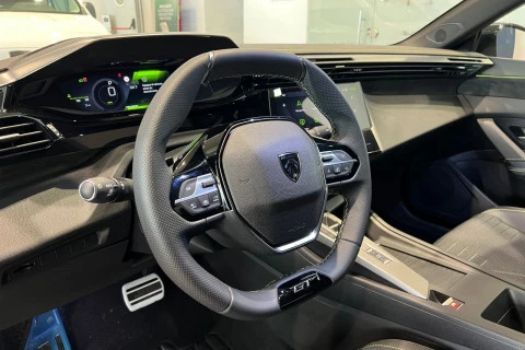 Peugeot 308 5P GT BlueHDi 130 S&S EAT8