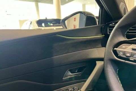 Peugeot 308 5P GT BlueHDi 130 S&S EAT8