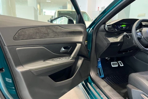 Peugeot 308 5P GT BlueHDi 130 S&S EAT8