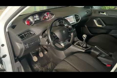 Peugeot 308 5p Style 1.2 PureTech 81KW (110CV)