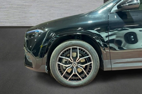 Mercedes-Benz EQA EQA 300 4MATIC