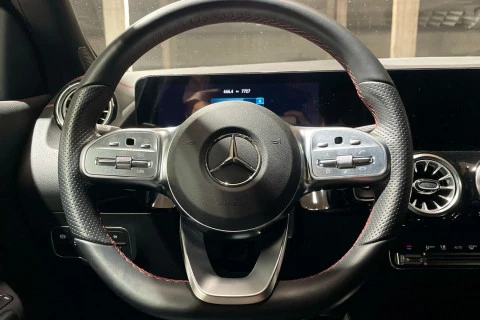 Mercedes-Benz EQA EQA 300 4MATIC