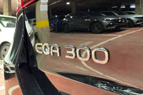 Mercedes-Benz EQA EQA 300 4MATIC