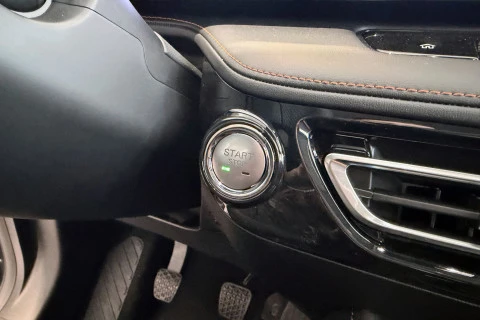 MG HS 1.5T MANUAL LUXURY