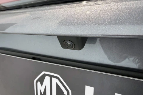 MG HS 1.5T MANUAL LUXURY