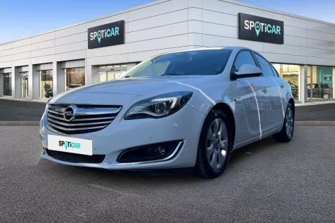 Opel Insignia 2.0CDTI ecoFLEX Start&Stop 140 Selective Opel Insignia 2.0CDTI ecoFLEX Start&Stop 140 Selective