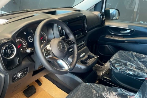 Mercedes-Benz Vito 114CDI AT 100kW Tourer Select Larga