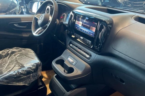 Mercedes-Benz Vito 114CDI AT 100kW Tourer Select Larga