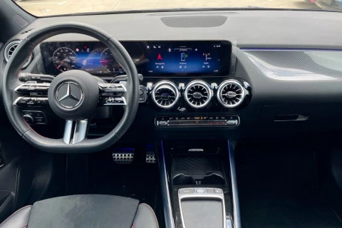 Mercedes-Benz GLA GLA 200 D