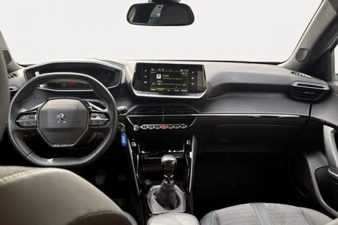 Peugeot 2008 Allure Puretech 100 S&S 6 Vel. MAN