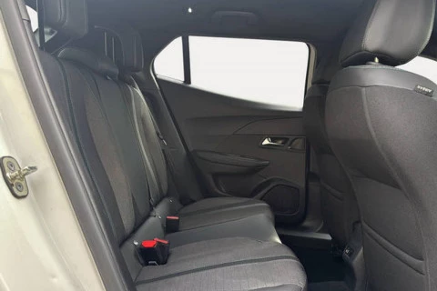 Peugeot 2008 Allure Puretech 100 S&S 6 Vel. MAN