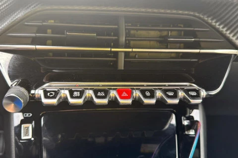 Peugeot 2008 Allure Puretech 100 S&S 6 Vel. MAN