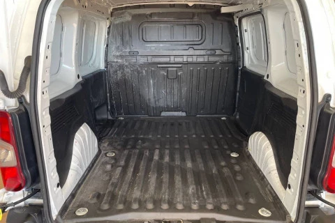 Peugeot Partner Pro Standard 600kg BlueHDi 73kW