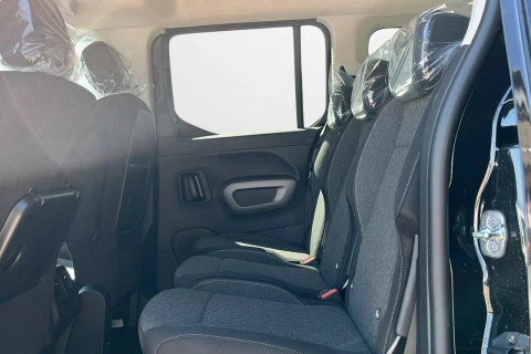 Opel Combo 100 Cv 1.5 Td S/S MT6 €6.4