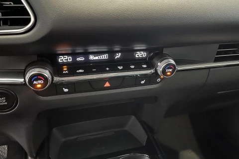 Mazda CX-30 e-SKYACTIV G Homura