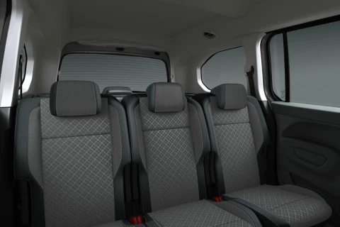 Opel Combo XL 100 Cv 1.5 Td S/S MT6 €6.4