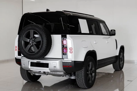 Land Rover Defender 110 3.0D I6 MHEV S 4WD Auto 183 kW (249 CV)