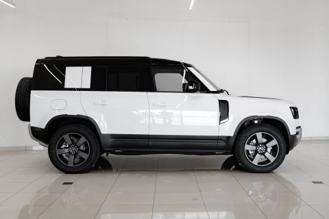 Land Rover Defender 110 3.0D I6 MHEV S 4WD Auto 183 kW (249 CV)