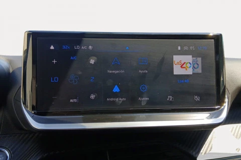 Peugeot 2008 Allure Hybrid eDCS6 107 kW (145 CV)