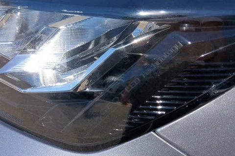 Peugeot 2008 Allure Hybrid eDCS6 107 kW (145 CV)
