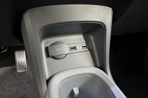 Leapmotor T03 T03 BEV 37.3kWh Design Auto