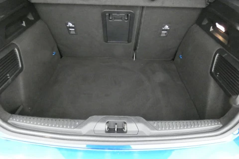 Ford Focus   1.0 Ecoboost MHEV ST-Line Style SIP 125