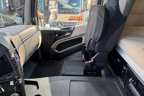 Mercedes-Benz Actros 2543 LS